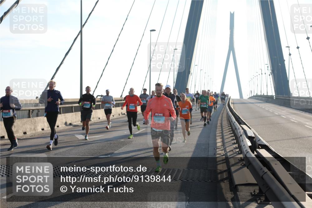 03.10.2025 - Köhlbrandbrückenlauf Yannick Fuchs http://msf.ph/oto/9139844 03.10.2025 08:24:28 Position 2  meine-sportfotos.de