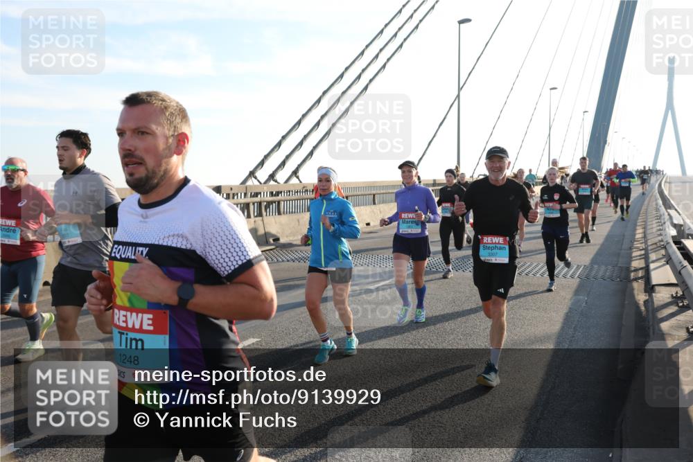 03.10.2025 - Köhlbrandbrückenlauf Yannick Fuchs http://msf.ph/oto/9139929 03.10.2025 08:24:36 Position 2 1248, 3307 meine-sportfotos.de