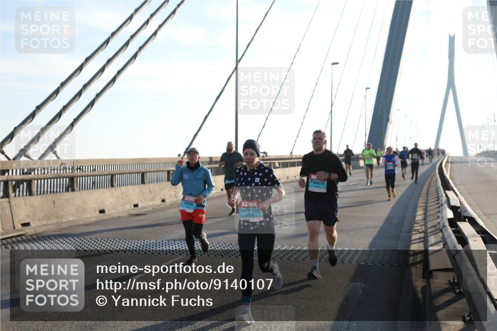 03.10.2025 - Köhlbrandbrückenlauf Yannick Fuchs http://msf.ph/oto/9140107 03.10.2025 08:24:46 Position 2 2979, 1504 meine-sportfotos.de