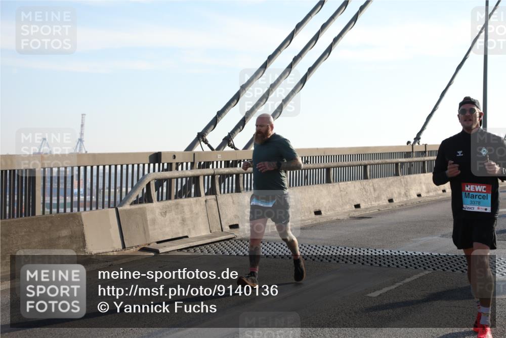03.10.2025 - Köhlbrandbrückenlauf Yannick Fuchs http://msf.ph/oto/9140136 03.10.2025 08:24:49 Position 2 3378 meine-sportfotos.de