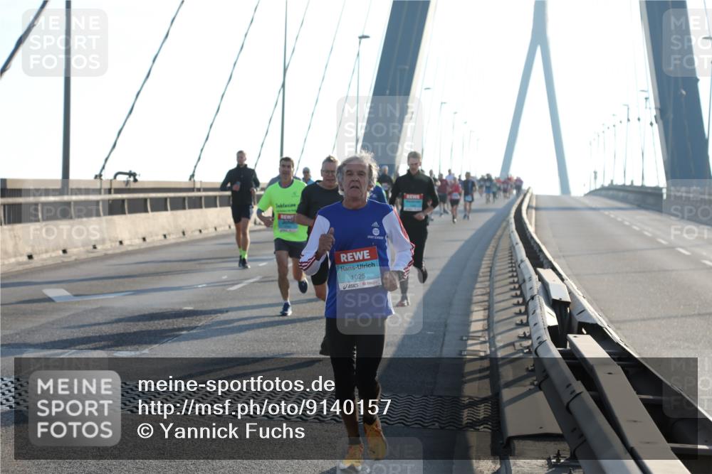 03.10.2025 - Köhlbrandbrückenlauf Yannick Fuchs http://msf.ph/oto/9140157 03.10.2025 08:24:50 Position 2 1025 meine-sportfotos.de