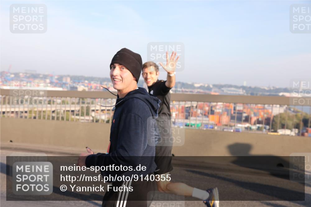 03.10.2025 - Köhlbrandbrückenlauf Yannick Fuchs http://msf.ph/oto/9140355 03.10.2025 08:25:05 Position 2  meine-sportfotos.de