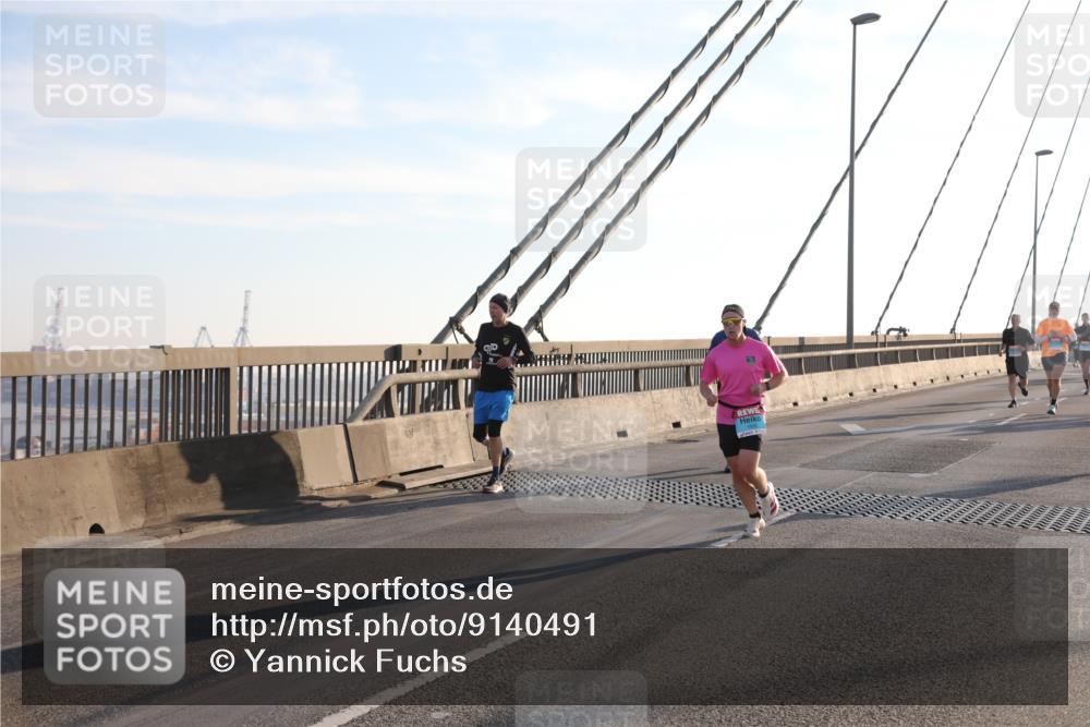 03.10.2025 - Köhlbrandbrückenlauf Yannick Fuchs http://msf.ph/oto/9140491 03.10.2025 08:25:19 Position 2  meine-sportfotos.de