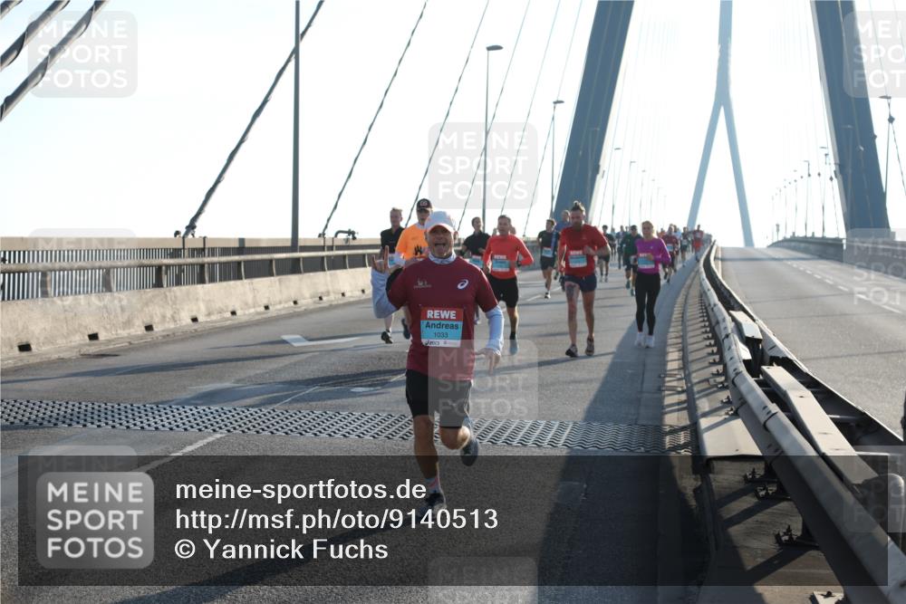 03.10.2025 - Köhlbrandbrückenlauf Yannick Fuchs http://msf.ph/oto/9140513 03.10.2025 08:25:21 Position 2 1033 meine-sportfotos.de