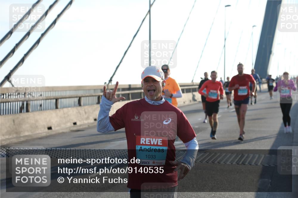 03.10.2025 - Köhlbrandbrückenlauf Yannick Fuchs http://msf.ph/oto/9140535 03.10.2025 08:25:22 Position 2 1033 meine-sportfotos.de