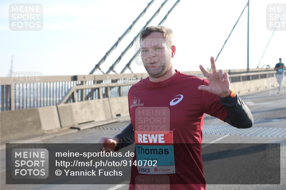 03.10.2025 - Köhlbrandbrückenlauf Yannick Fuchs http://msf.ph/oto/9140702 03.10.2025 08:25:35 Position 2 3603 meine-sportfotos.de