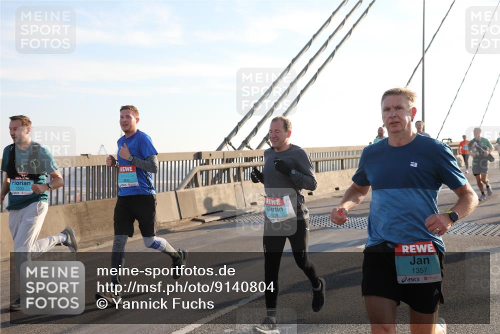 03.10.2025 - Köhlbrandbrückenlauf Yannick Fuchs http://msf.ph/oto/9140804 03.10.2025 08:25:42 Position 2 1533, 3830, 1308, 1357 meine-sportfotos.de