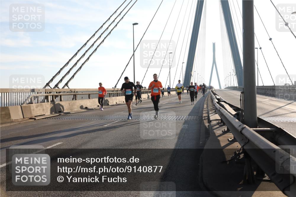 03.10.2025 - Köhlbrandbrückenlauf Yannick Fuchs http://msf.ph/oto/9140877 03.10.2025 08:25:46 Position 2  meine-sportfotos.de