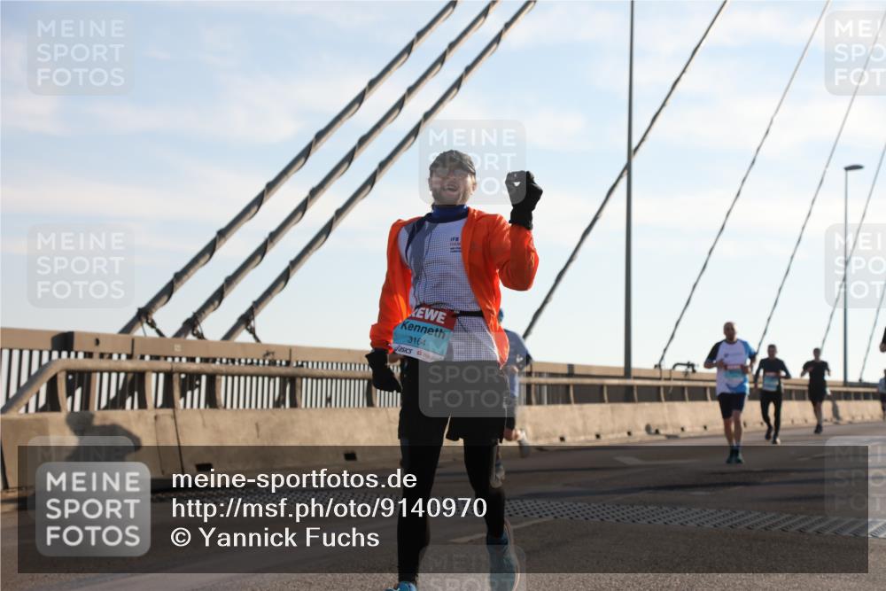 03.10.2025 - Köhlbrandbrückenlauf Yannick Fuchs http://msf.ph/oto/9140970 03.10.2025 08:25:52 Position 2 3164 meine-sportfotos.de