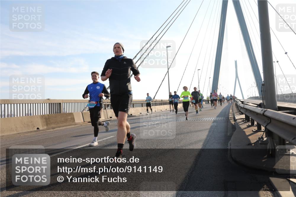 03.10.2025 - Köhlbrandbrückenlauf Yannick Fuchs http://msf.ph/oto/9141149 03.10.2025 08:26:02 Position 2  meine-sportfotos.de