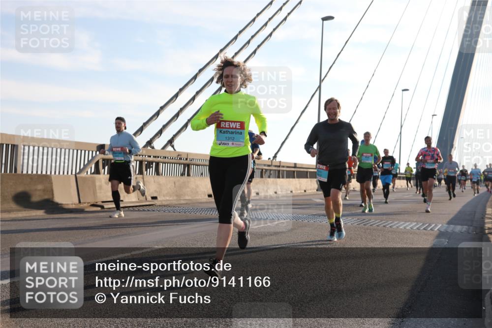 03.10.2025 - Köhlbrandbrückenlauf Yannick Fuchs http://msf.ph/oto/9141166 03.10.2025 08:26:04 Position 2 1312 meine-sportfotos.de