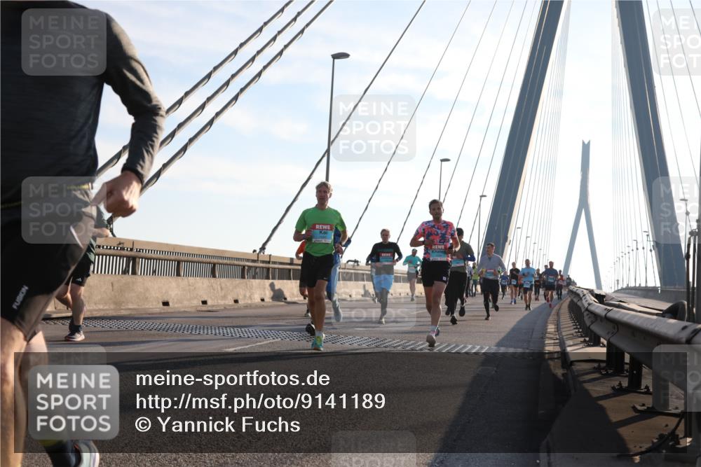 03.10.2025 - Köhlbrandbrückenlauf Yannick Fuchs http://msf.ph/oto/9141189 03.10.2025 08:26:06 Position 2  meine-sportfotos.de