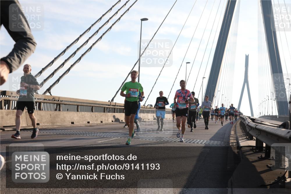 03.10.2025 - Köhlbrandbrückenlauf Yannick Fuchs http://msf.ph/oto/9141193 03.10.2025 08:26:06 Position 2  meine-sportfotos.de