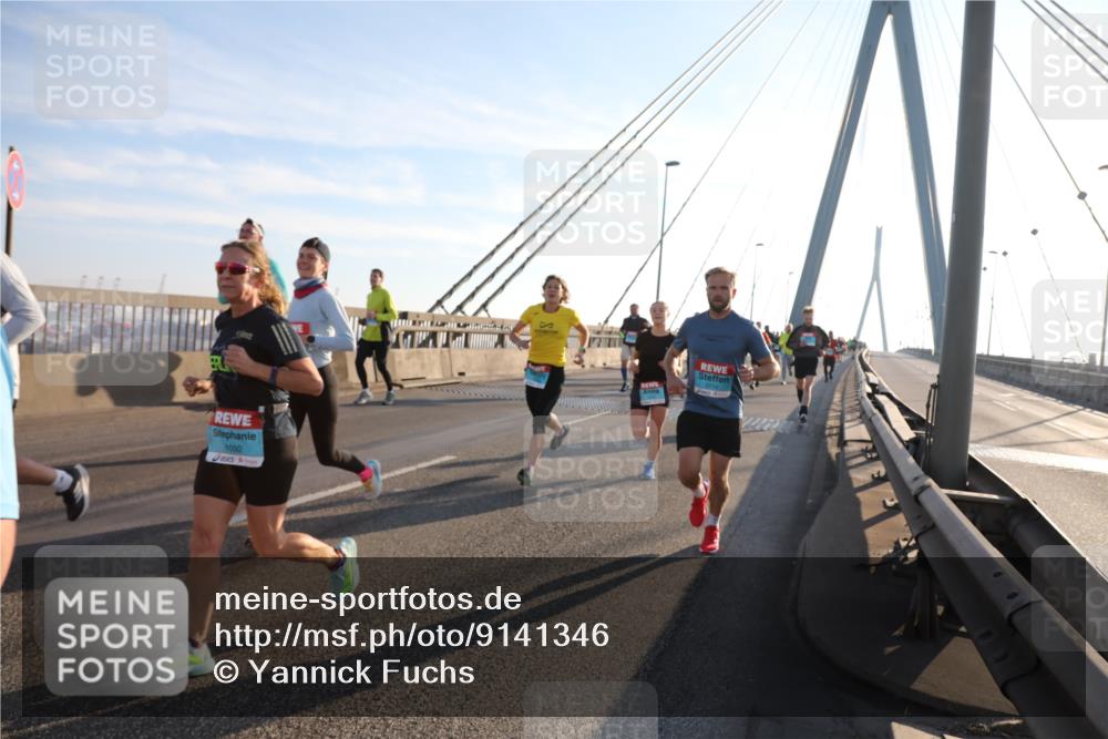 03.10.2025 - Köhlbrandbrückenlauf Yannick Fuchs http://msf.ph/oto/9141346 03.10.2025 08:26:14 Position 2 1092, 3710 meine-sportfotos.de
