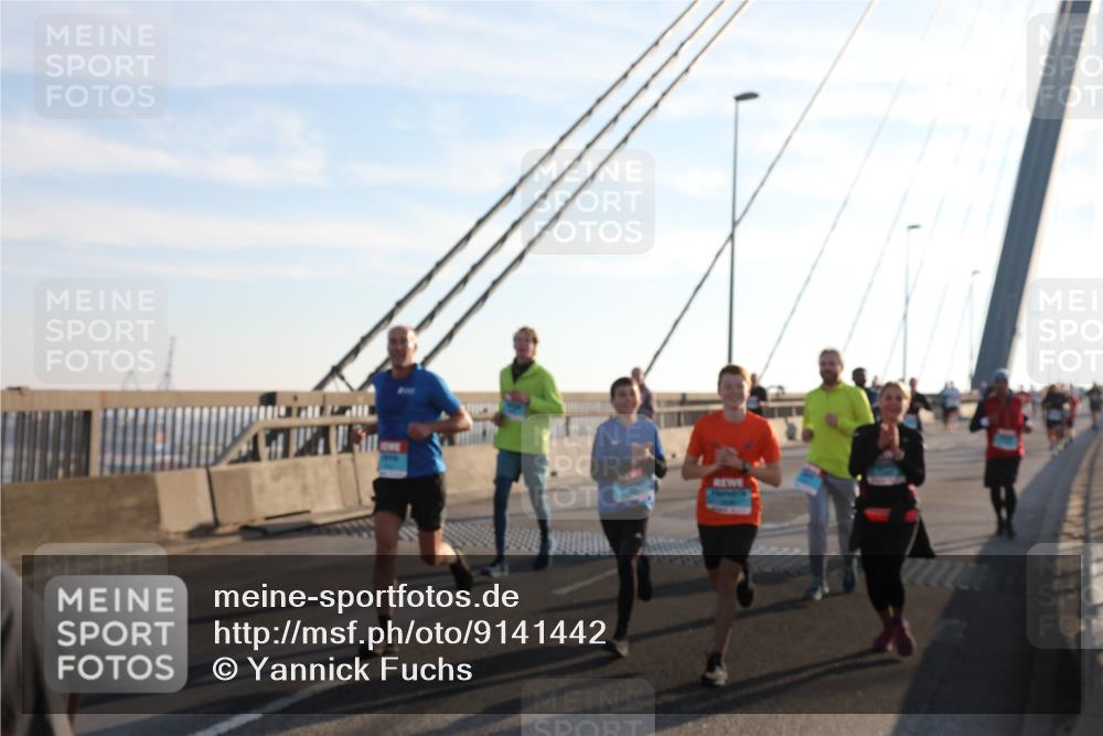 03.10.2025 - Köhlbrandbrückenlauf Yannick Fuchs http://msf.ph/oto/9141442 03.10.2025 08:26:18 Position 2 11121100 meine-sportfotos.de