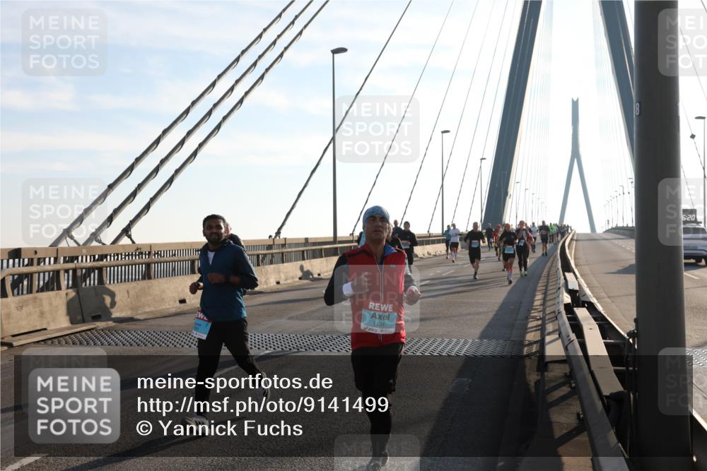 03.10.2025 - Köhlbrandbrückenlauf Yannick Fuchs http://msf.ph/oto/9141499 03.10.2025 08:26:20 Position 2 1134, 6, 20 meine-sportfotos.de