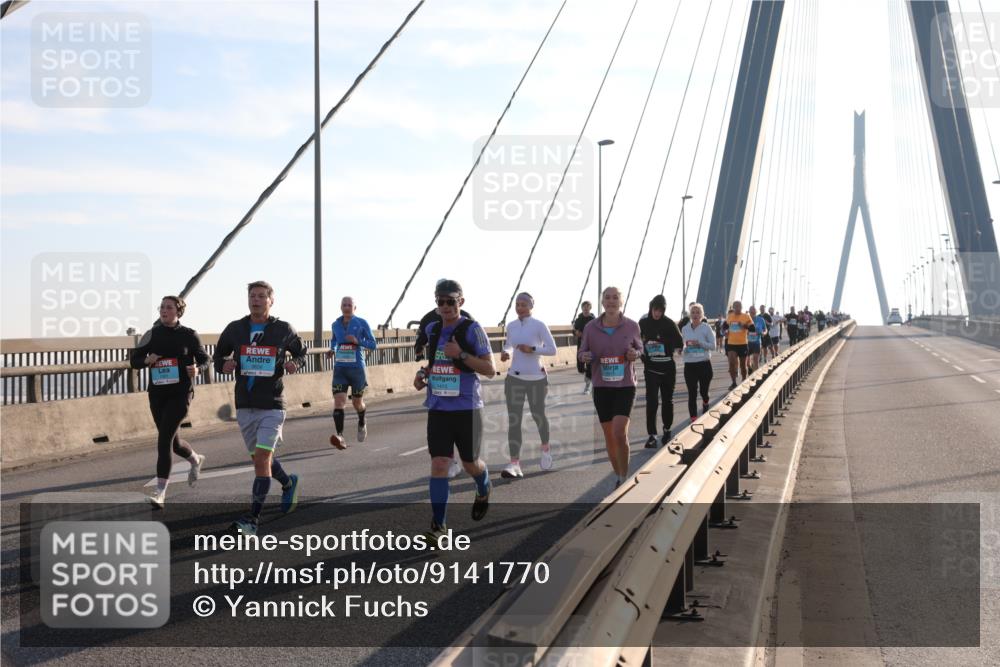 03.10.2025 - Köhlbrandbrückenlauf Yannick Fuchs http://msf.ph/oto/9141770 03.10.2025 08:26:56 Position 2 1415 meine-sportfotos.de