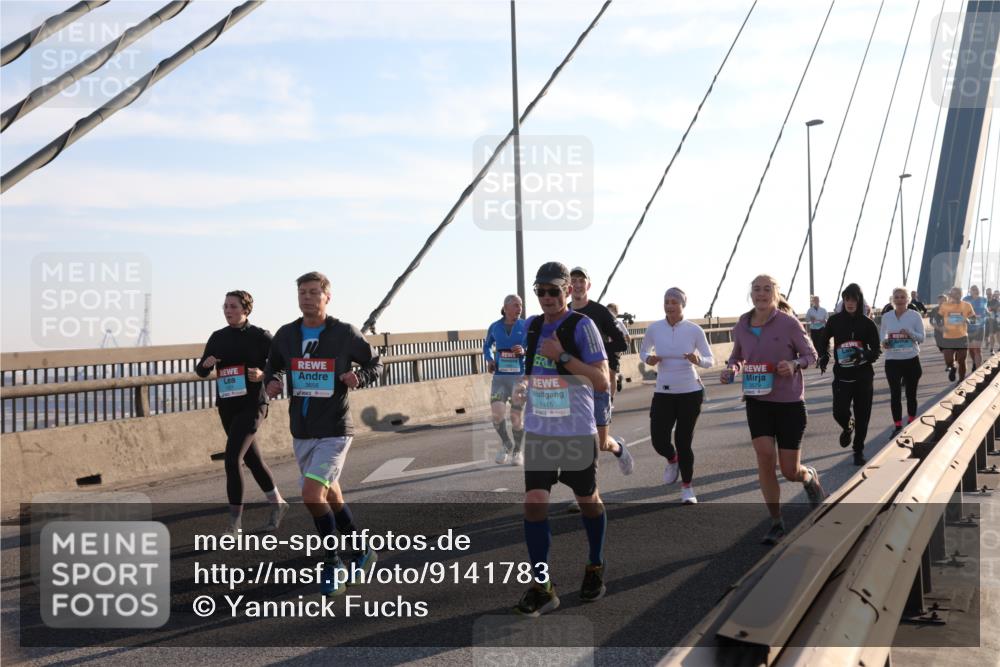 03.10.2025 - Köhlbrandbrückenlauf Yannick Fuchs http://msf.ph/oto/9141783 03.10.2025 08:26:57 Position 2 3656, 1415 meine-sportfotos.de