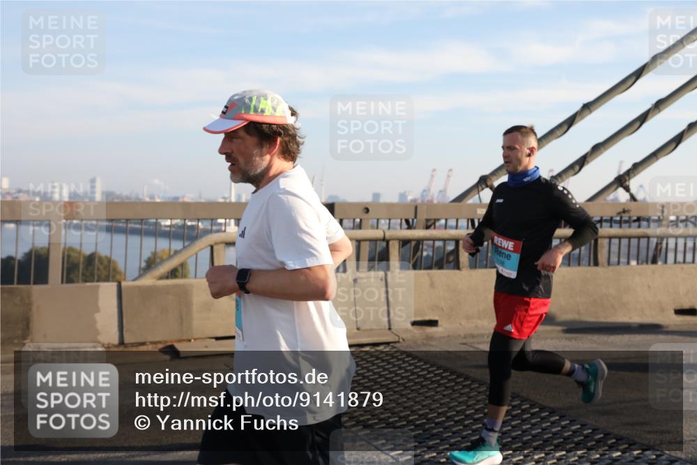 03.10.2025 - Köhlbrandbrückenlauf Yannick Fuchs http://msf.ph/oto/9141879 03.10.2025 08:27:07 Position 2  meine-sportfotos.de