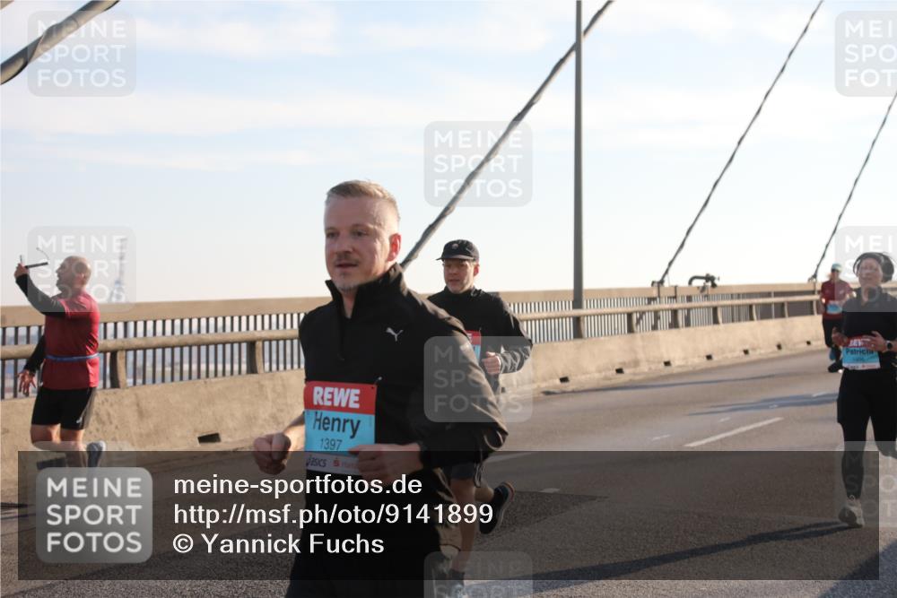 03.10.2025 - Köhlbrandbrückenlauf Yannick Fuchs http://msf.ph/oto/9141899 03.10.2025 08:27:09 Position 2 1397, 1496 meine-sportfotos.de
