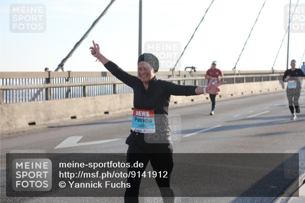 03.10.2025 - Köhlbrandbrückenlauf Yannick Fuchs http://msf.ph/oto/9141912 03.10.2025 08:27:11 Position 2 1496 meine-sportfotos.de