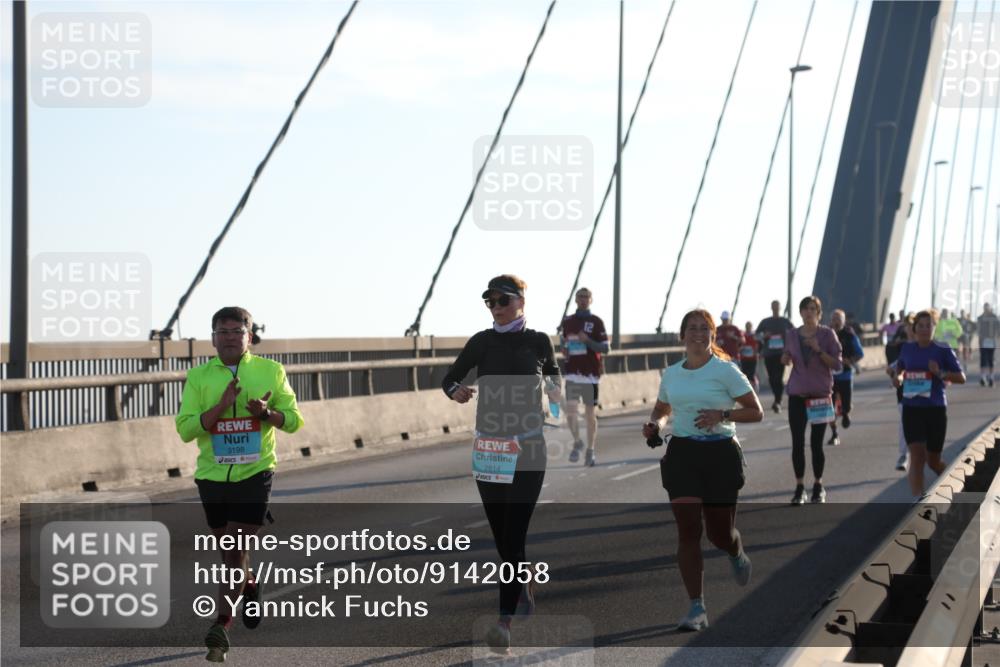 03.10.2025 - Köhlbrandbrückenlauf Yannick Fuchs http://msf.ph/oto/9142058 03.10.2025 08:27:22 Position 2 3198, 2814 meine-sportfotos.de