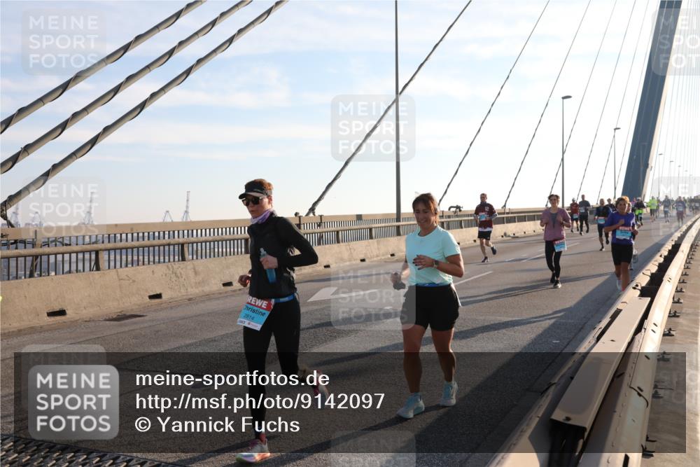 03.10.2025 - Köhlbrandbrückenlauf Yannick Fuchs http://msf.ph/oto/9142097 03.10.2025 08:27:24 Position 2 2814 meine-sportfotos.de
