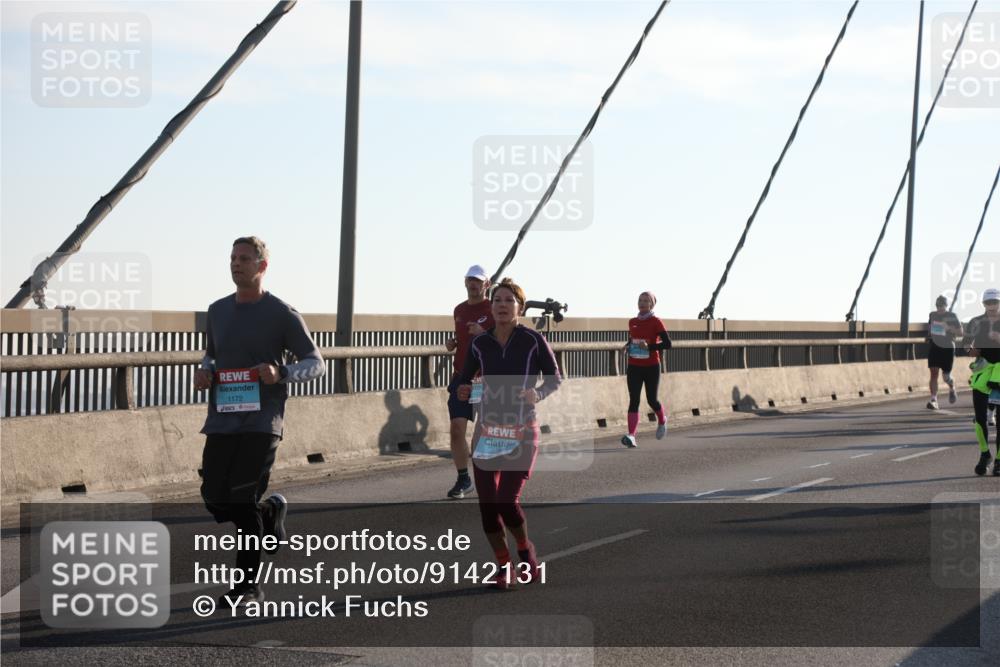 03.10.2025 - Köhlbrandbrückenlauf Yannick Fuchs http://msf.ph/oto/9142131 03.10.2025 08:27:30 Position 2 1172 meine-sportfotos.de