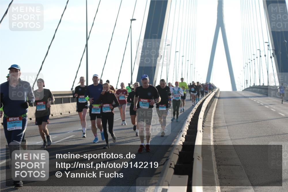 03.10.2025 - Köhlbrandbrückenlauf Yannick Fuchs http://msf.ph/oto/9142219 03.10.2025 08:27:37 Position 2 1364 meine-sportfotos.de