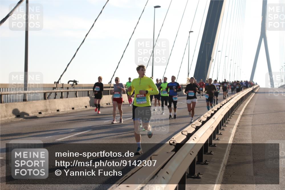 03.10.2025 - Köhlbrandbrückenlauf Yannick Fuchs http://msf.ph/oto/9142307 03.10.2025 08:27:46 Position 2 1111 meine-sportfotos.de