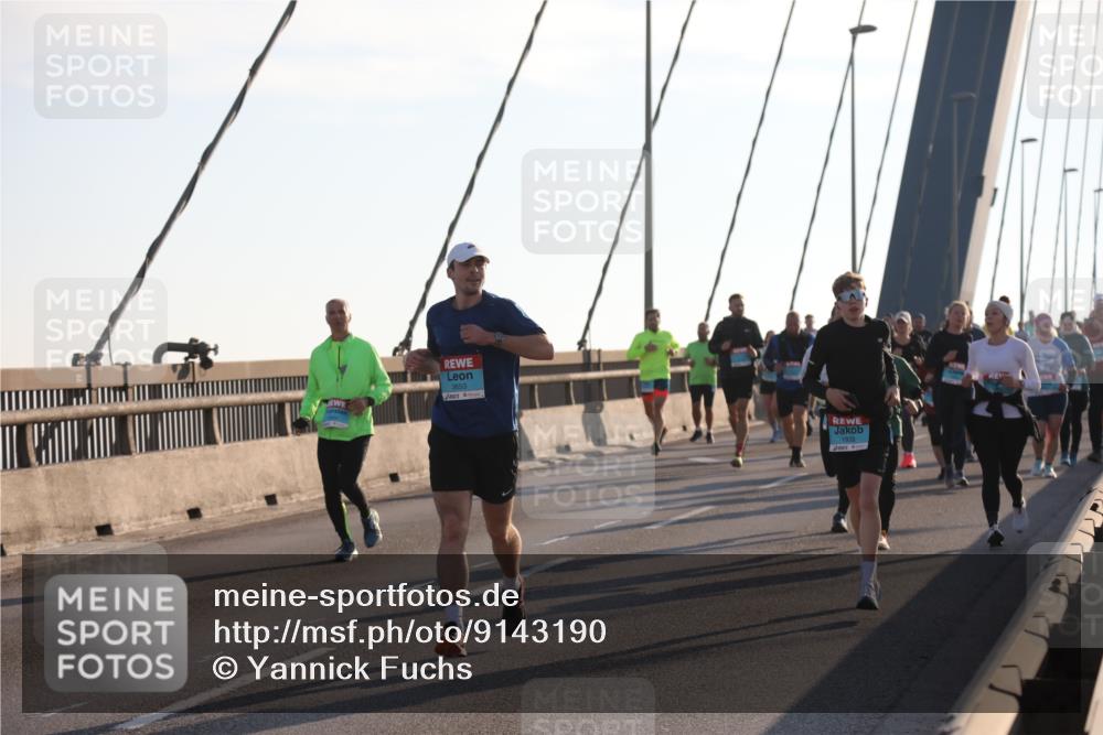 03.10.2025 - Köhlbrandbrückenlauf Yannick Fuchs http://msf.ph/oto/9143190 03.10.2025 08:30:05 Position 2 1933, 1 meine-sportfotos.de
