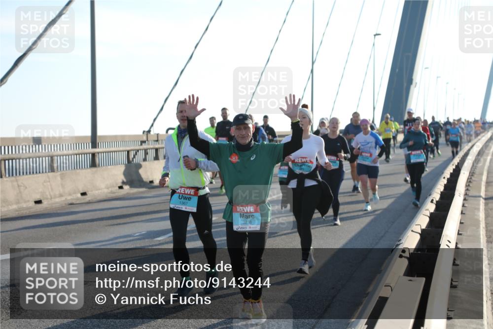 03.10.2025 - Köhlbrandbrückenlauf Yannick Fuchs http://msf.ph/oto/9143244 03.10.2025 08:30:10 Position 2 1367, 3238 meine-sportfotos.de
