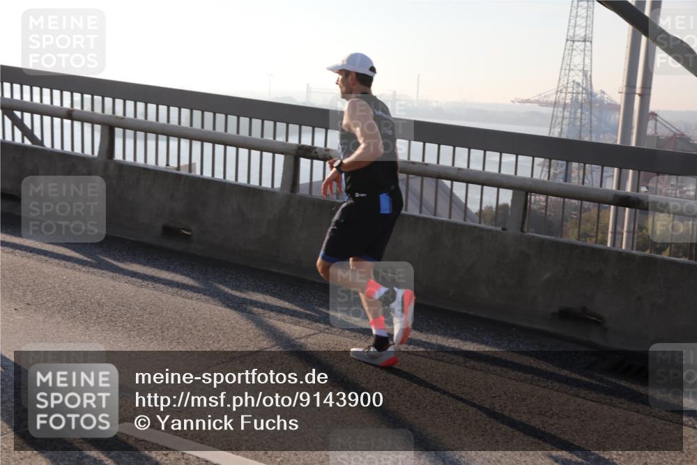 03.10.2025 - Köhlbrandbrückenlauf Yannick Fuchs http://msf.ph/oto/9143900 03.10.2025 08:31:24 Position 2  meine-sportfotos.de