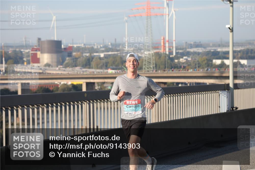 03.10.2025 - Köhlbrandbrückenlauf Yannick Fuchs http://msf.ph/oto/9143903 03.10.2025 08:31:27 Position 2 1174 meine-sportfotos.de