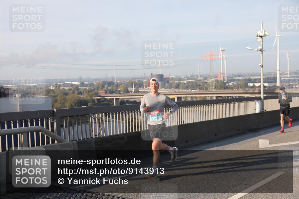 03.10.2025 - Köhlbrandbrückenlauf Yannick Fuchs http://msf.ph/oto/9143913 03.10.2025 08:31:28 Position 2 1174 meine-sportfotos.de