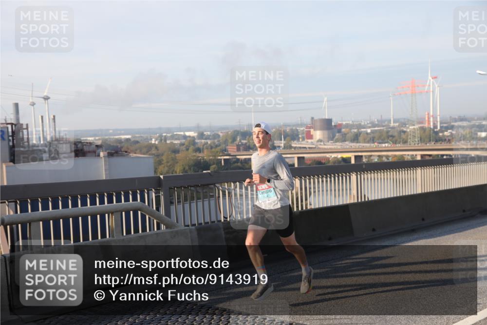 03.10.2025 - Köhlbrandbrückenlauf Yannick Fuchs http://msf.ph/oto/9143919 03.10.2025 08:31:28 Position 2 1174 meine-sportfotos.de