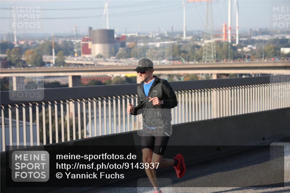 03.10.2025 - Köhlbrandbrückenlauf Yannick Fuchs http://msf.ph/oto/9143937 03.10.2025 08:31:30 Position 2  meine-sportfotos.de
