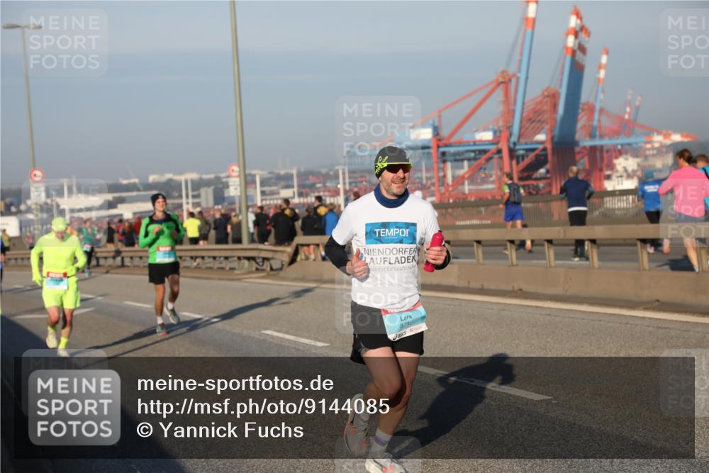 03.10.2025 - Köhlbrandbrückenlauf Yannick Fuchs http://msf.ph/oto/9144085 03.10.2025 08:31:56 Position 2 3740 meine-sportfotos.de