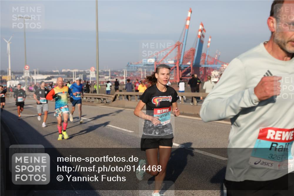 03.10.2025 - Köhlbrandbrückenlauf Yannick Fuchs http://msf.ph/oto/9144468 03.10.2025 08:32:50 Position 2 3008, 3267 meine-sportfotos.de
