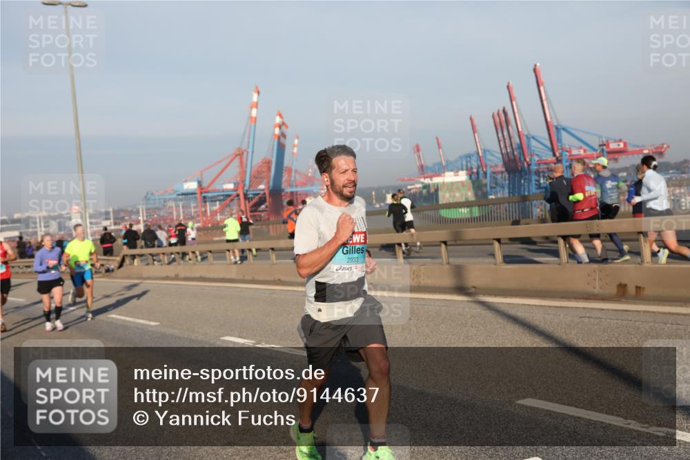 03.10.2025 - Köhlbrandbrückenlauf Yannick Fuchs http://msf.ph/oto/9144637 03.10.2025 08:33:06 Position 2 2933 meine-sportfotos.de