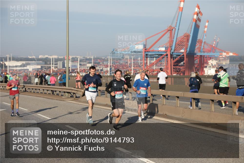 03.10.2025 - Köhlbrandbrückenlauf Yannick Fuchs http://msf.ph/oto/9144793 03.10.2025 08:33:27 Position 2  meine-sportfotos.de