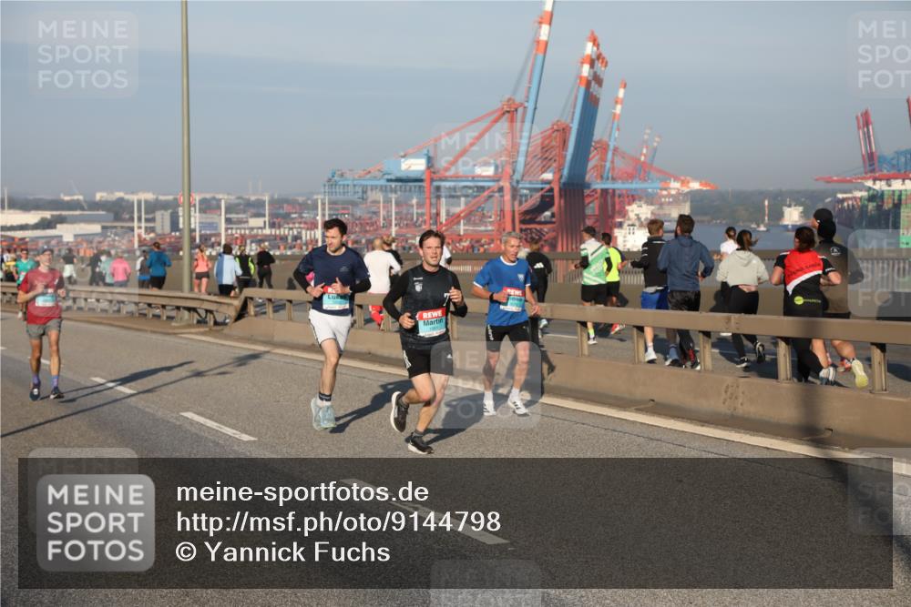 03.10.2025 - Köhlbrandbrückenlauf Yannick Fuchs http://msf.ph/oto/9144798 03.10.2025 08:33:28 Position 2  meine-sportfotos.de