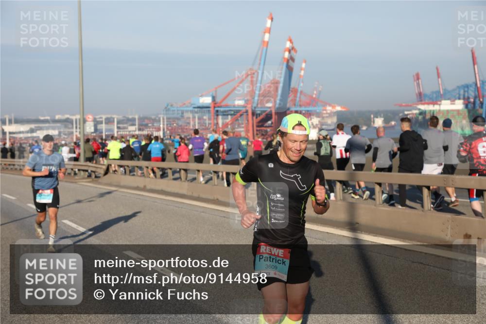 03.10.2025 - Köhlbrandbrückenlauf Yannick Fuchs http://msf.ph/oto/9144958 03.10.2025 08:33:53 Position 2 3609 meine-sportfotos.de