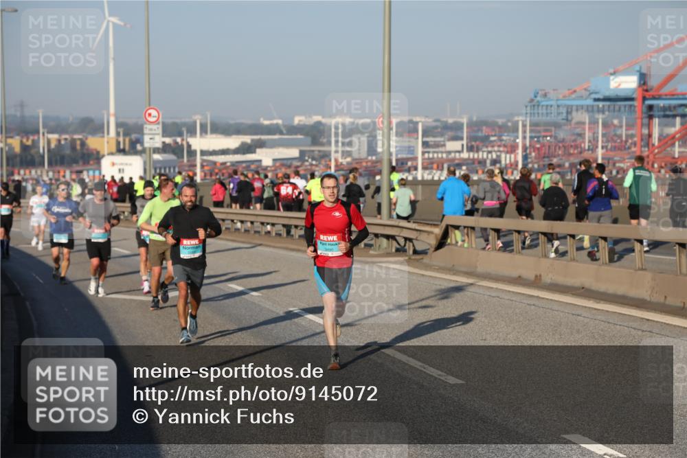 03.10.2025 - Köhlbrandbrückenlauf Yannick Fuchs http://msf.ph/oto/9145072 03.10.2025 08:34:07 Position 2  meine-sportfotos.de