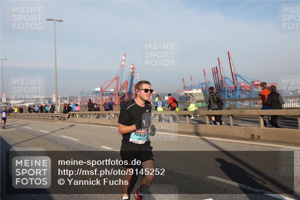 03.10.2025 - Köhlbrandbrückenlauf Yannick Fuchs http://msf.ph/oto/9145252 03.10.2025 08:34:22 Position 2 1085 meine-sportfotos.de