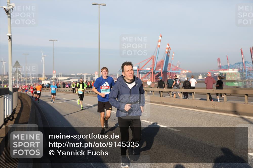 03.10.2025 - Köhlbrandbrückenlauf Yannick Fuchs http://msf.ph/oto/9145335 03.10.2025 08:34:34 Position 2  meine-sportfotos.de