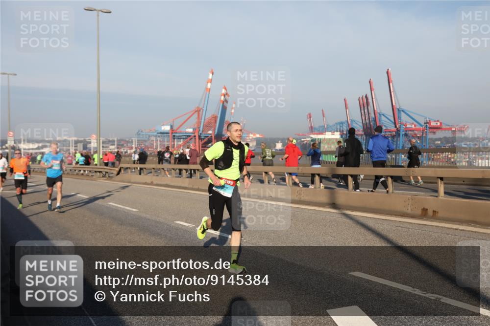 03.10.2025 - Köhlbrandbrückenlauf Yannick Fuchs http://msf.ph/oto/9145384 03.10.2025 08:34:37 Position 2  meine-sportfotos.de