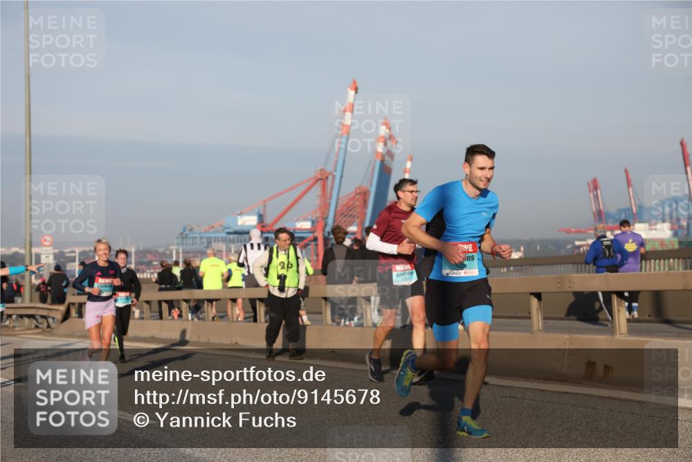 03.10.2025 - Köhlbrandbrückenlauf Yannick Fuchs http://msf.ph/oto/9145678 03.10.2025 08:35:04 Position 2  meine-sportfotos.de