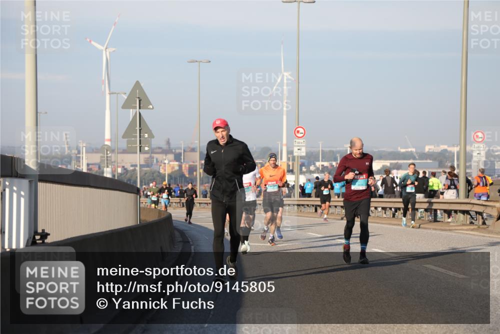 03.10.2025 - Köhlbrandbrückenlauf Yannick Fuchs http://msf.ph/oto/9145805 03.10.2025 08:35:14 Position 2 1500, 1 meine-sportfotos.de