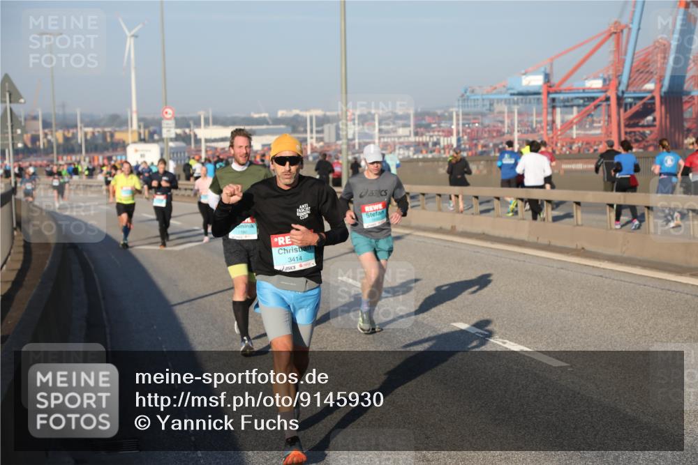03.10.2025 - Köhlbrandbrückenlauf Yannick Fuchs http://msf.ph/oto/9145930 03.10.2025 08:35:32 Position 2 3414 meine-sportfotos.de